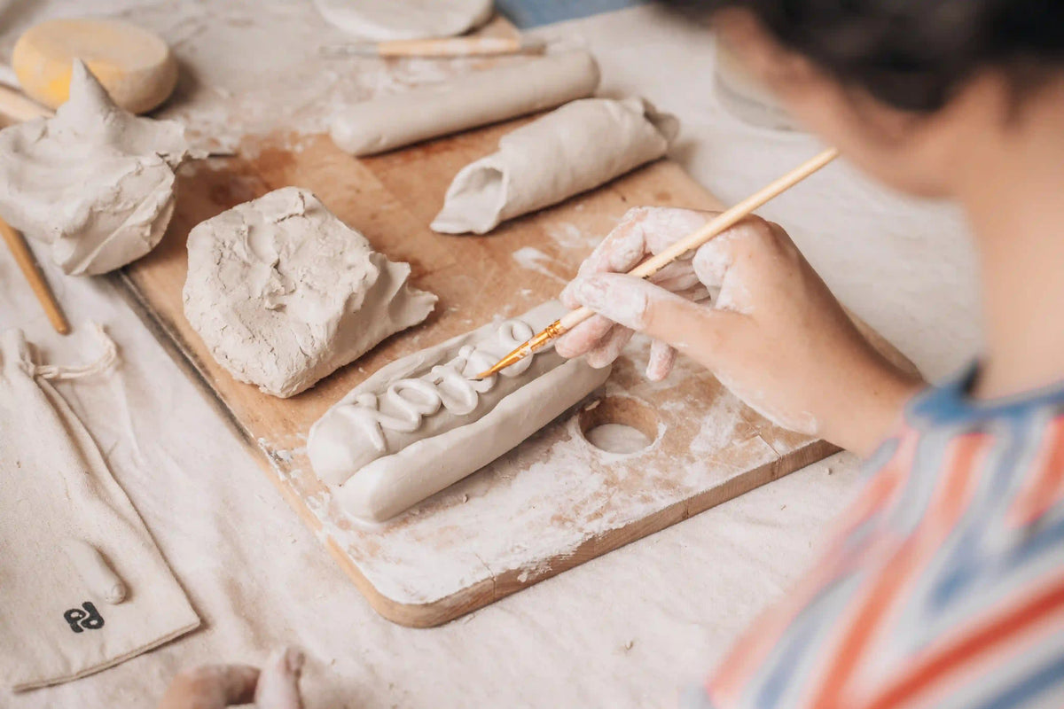 Sculpd CA hero banner for pottery kit listicle section