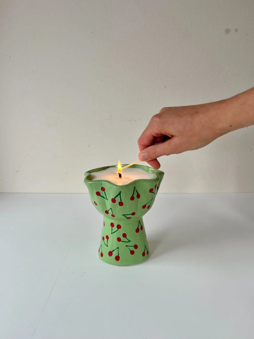 Candle Making Creation Berries Curvy Candle Holder